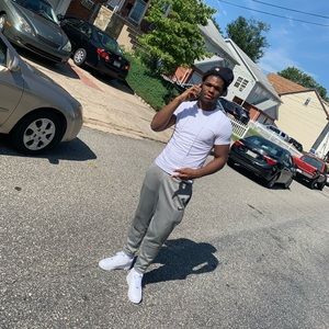 Meet your Posher, Samuel